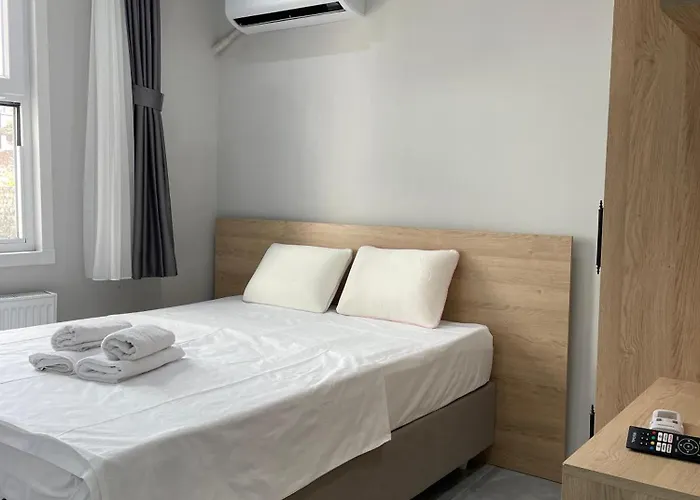 Moonlight Aparthotel 4*