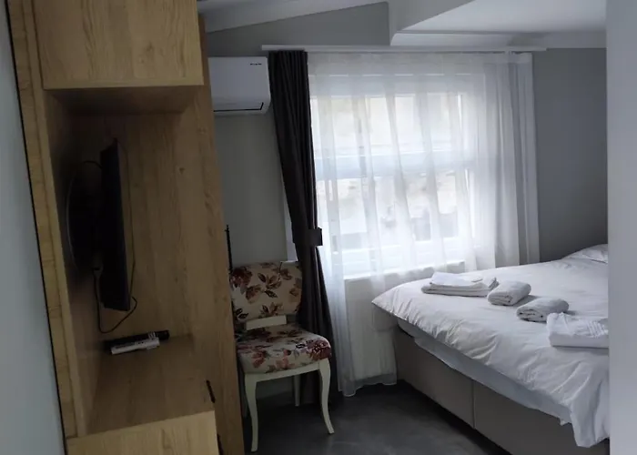 Moonlight Aparthotel